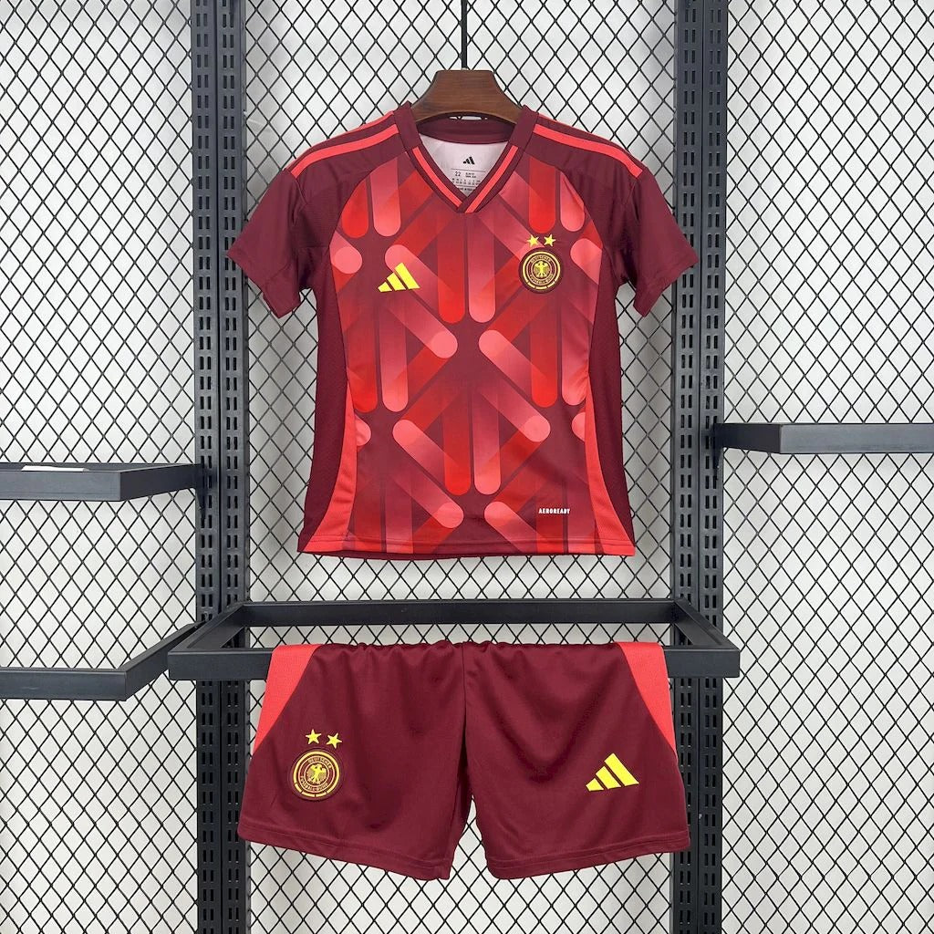 Kit Enfant Allemagne Féminine Extérieur 2025