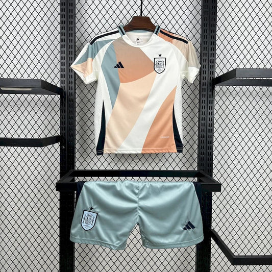 Kit Enfant Espagne Extérieur Féminine 2025
