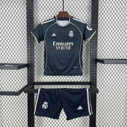 Kit Enfant Real Madrid Extérieur 25/26