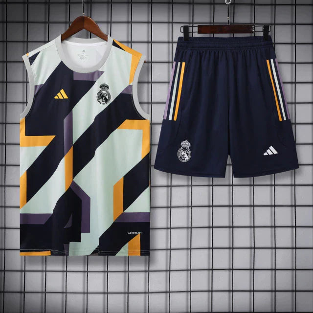 KIT SLEEVELESSS REAL MADRID TRAINING SET I 23/24 MEN